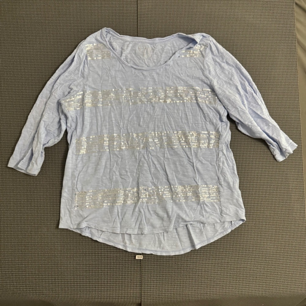 Chicos Zenergy Light Blue Sequin Stripe 3/4 Sleeve Slub Knit Top Size 2 L